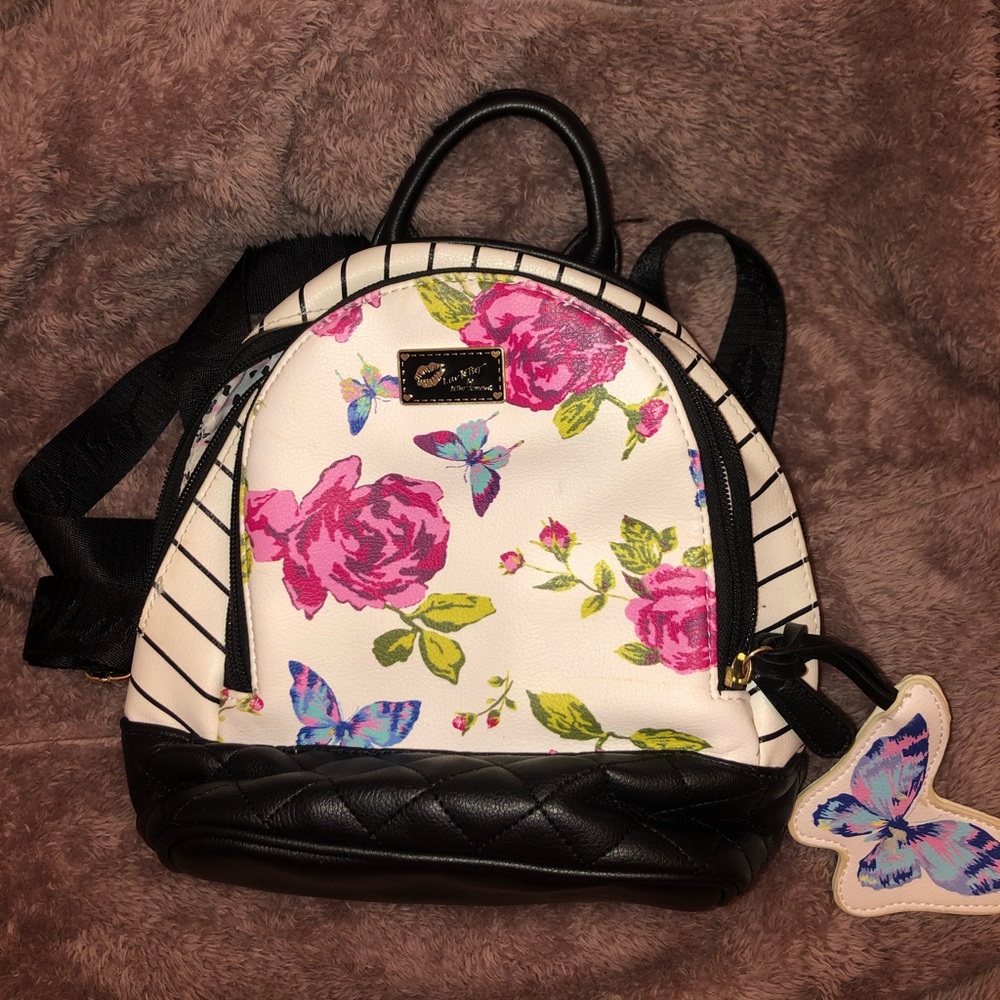 Betsey Johnson Mini Backpack Purse lbJaz - Picture 1 of 7